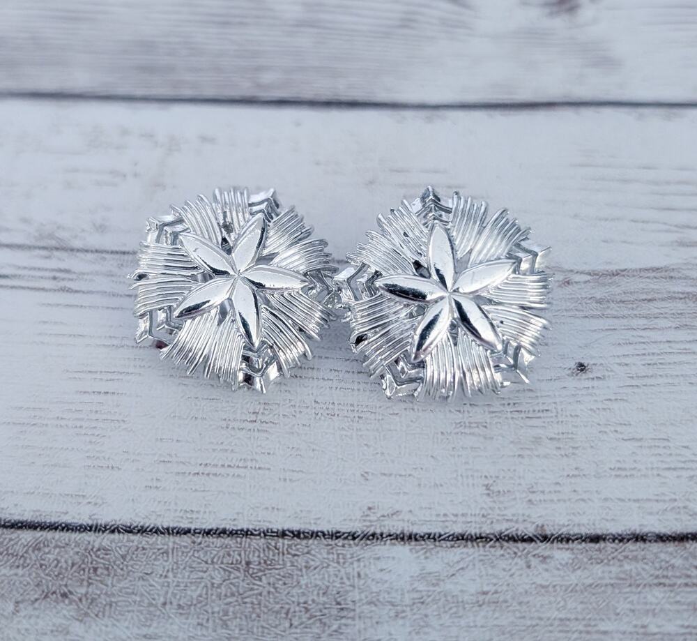 Vintage Clip On Earrings Silver Tone Starfish Like Design Stamped STAR
